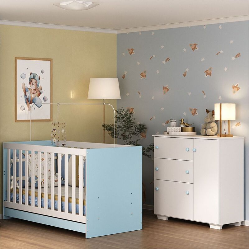 quarto-infantil-com-berco-colchao-incluso-e-comoda-algodao-doce-multimoveis-mp4250-branco-azul