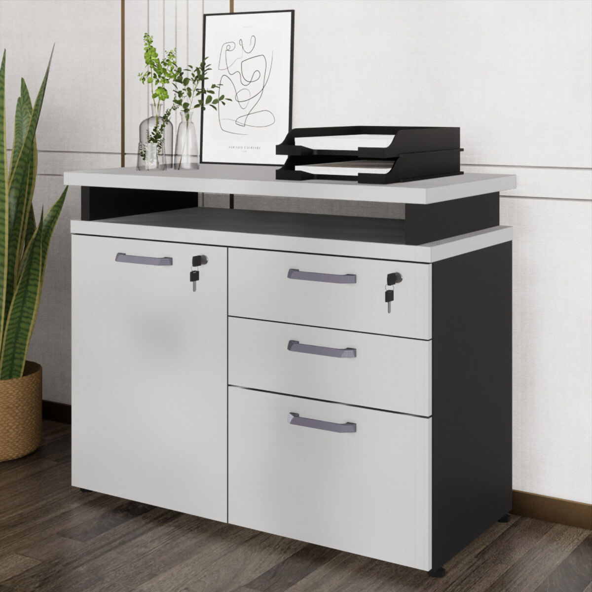 Balcão de Escritório Extensível 90cm 1 Porta com Chave 3 Gavetas Balcão de Escritório Extensível 90cm 1 Porta com Chave 3 Gavetas
